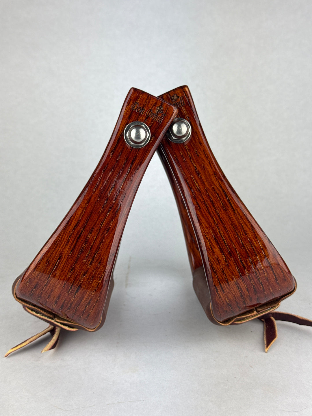 Angled Flat Bottom - 2.5" Mahogany Stain [Petite]